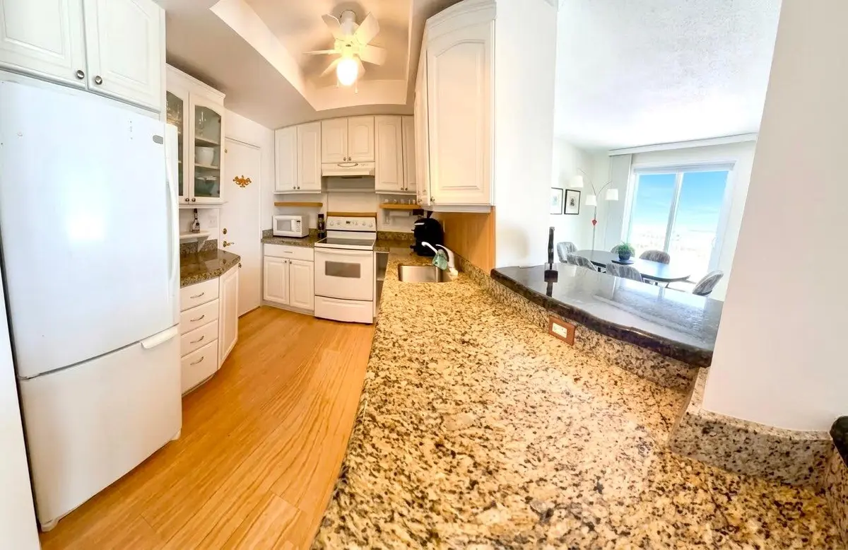 OPEN KITCHEN at 2840 S OCEAN Boulevard 601, Palm Beach