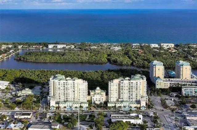 CASA 1 at 350 N FEDERAL Highway 502, Boynton Beach