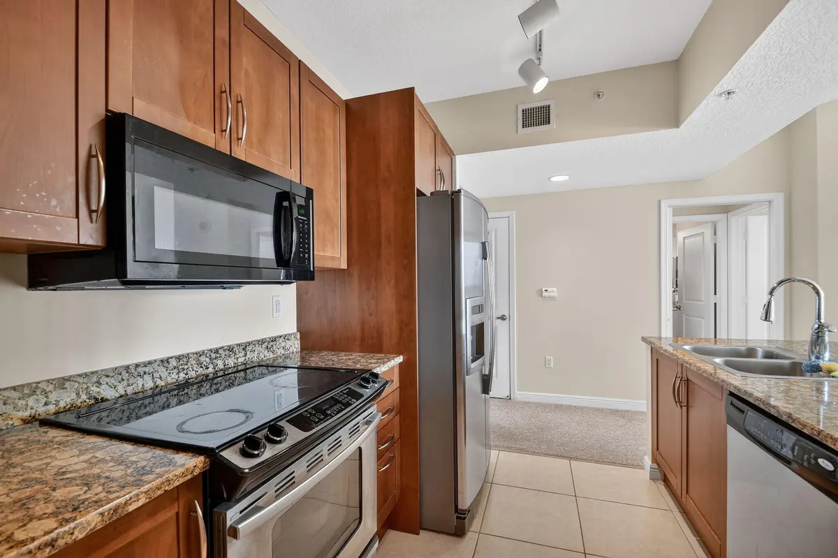 CASA 4 at 350 N FEDERAL Highway 502, Boynton Beach