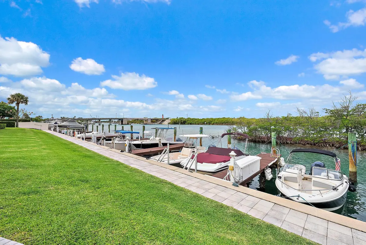 Dock at 325 S Beach Road 210, Tequesta
