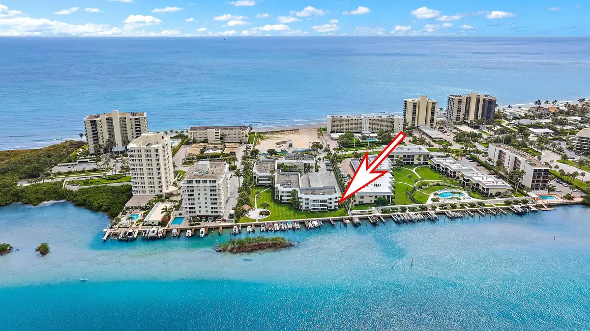 325 S Beach Rd unit 210-25 at 325 S Beach Road 210, Tequesta