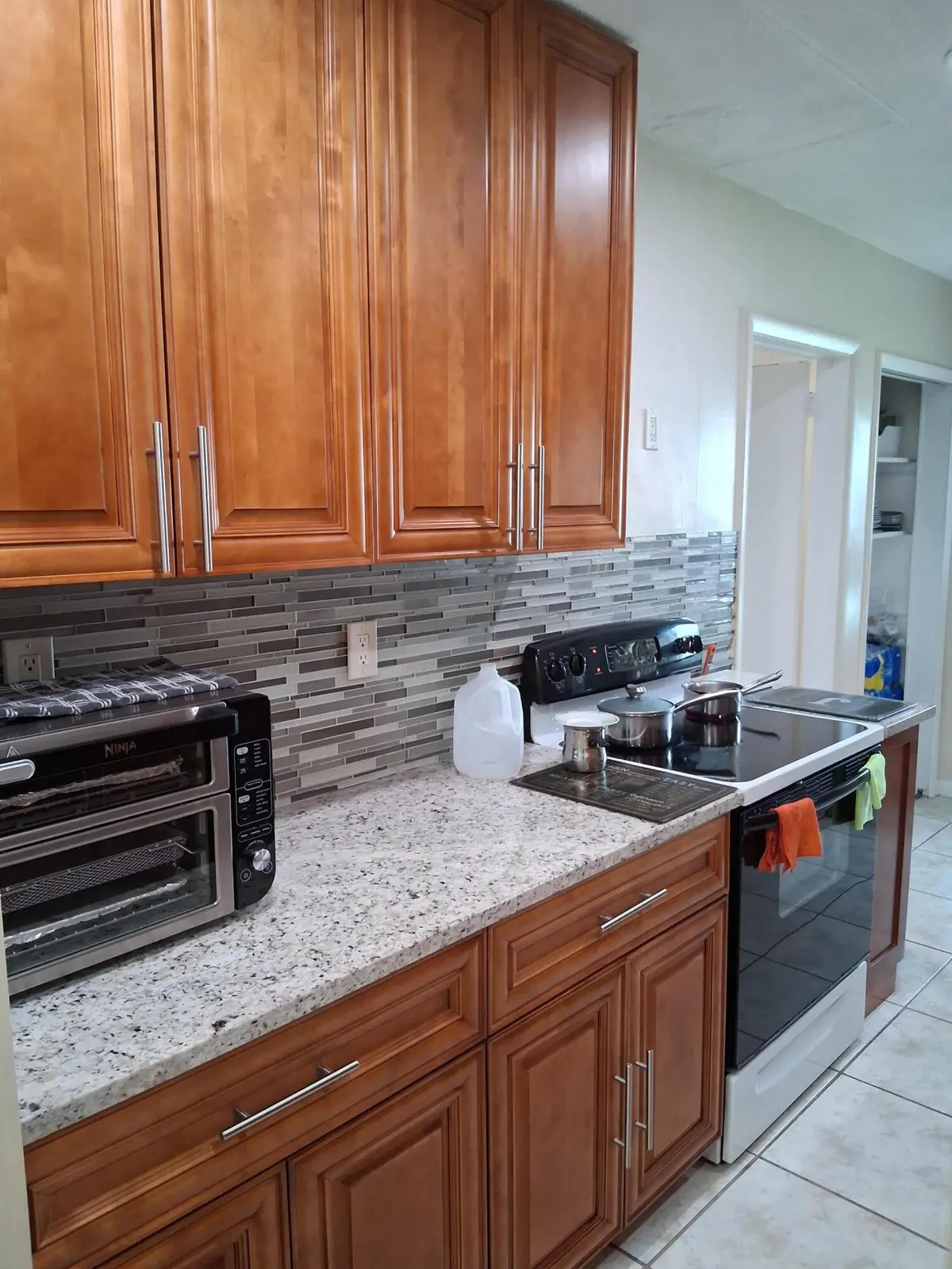20260920_111412 at 4250 NW 49TH Terrace, Lauderdale Lakes