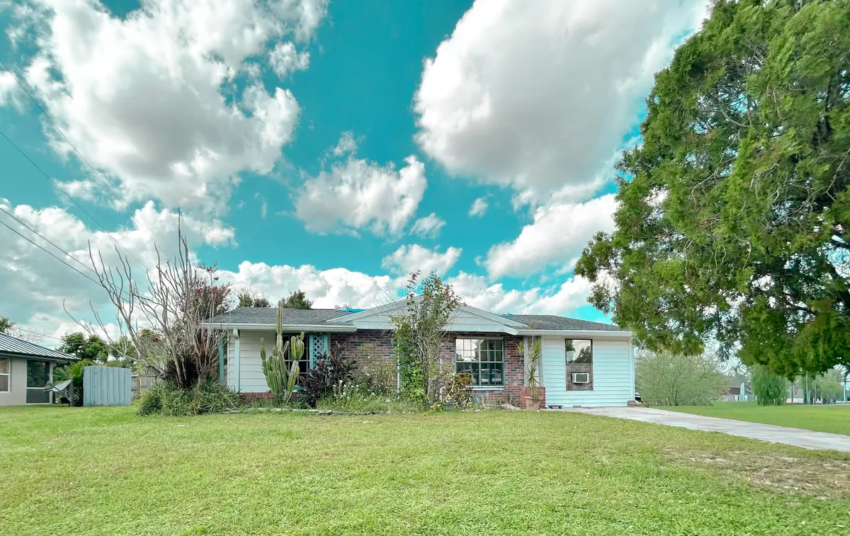 46-IMG_6519 at 201 NW Floresta Drive, Port St. Lucie