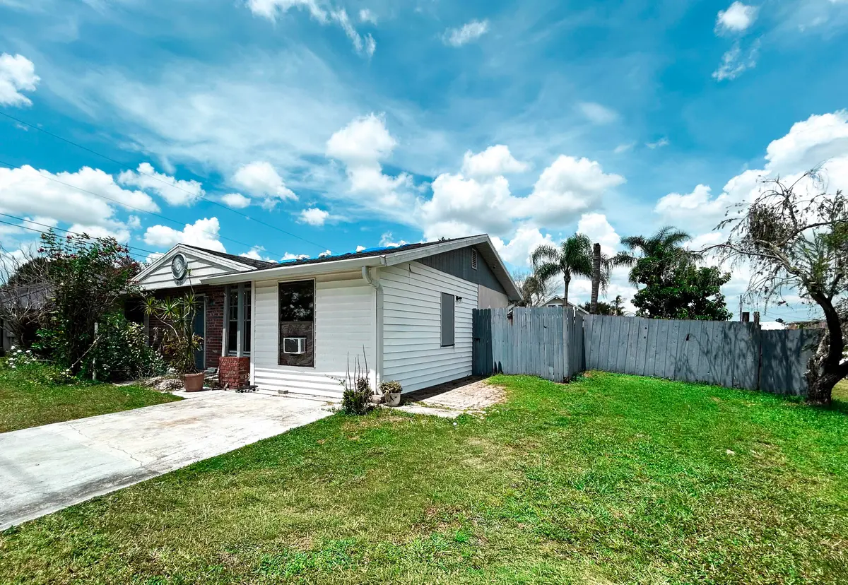 3-IMG_6692 at 201 NW Floresta Drive, Port St. Lucie