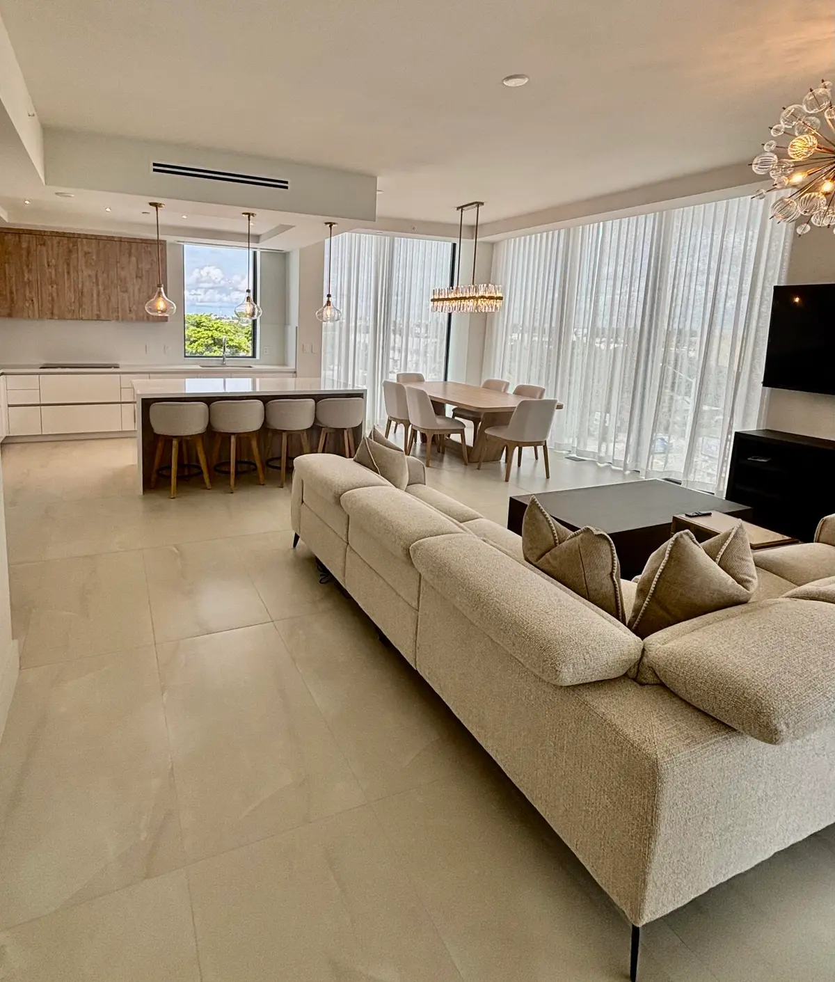 IMG_8214 at 305 BRINY Avenue 406, Pompano Beach