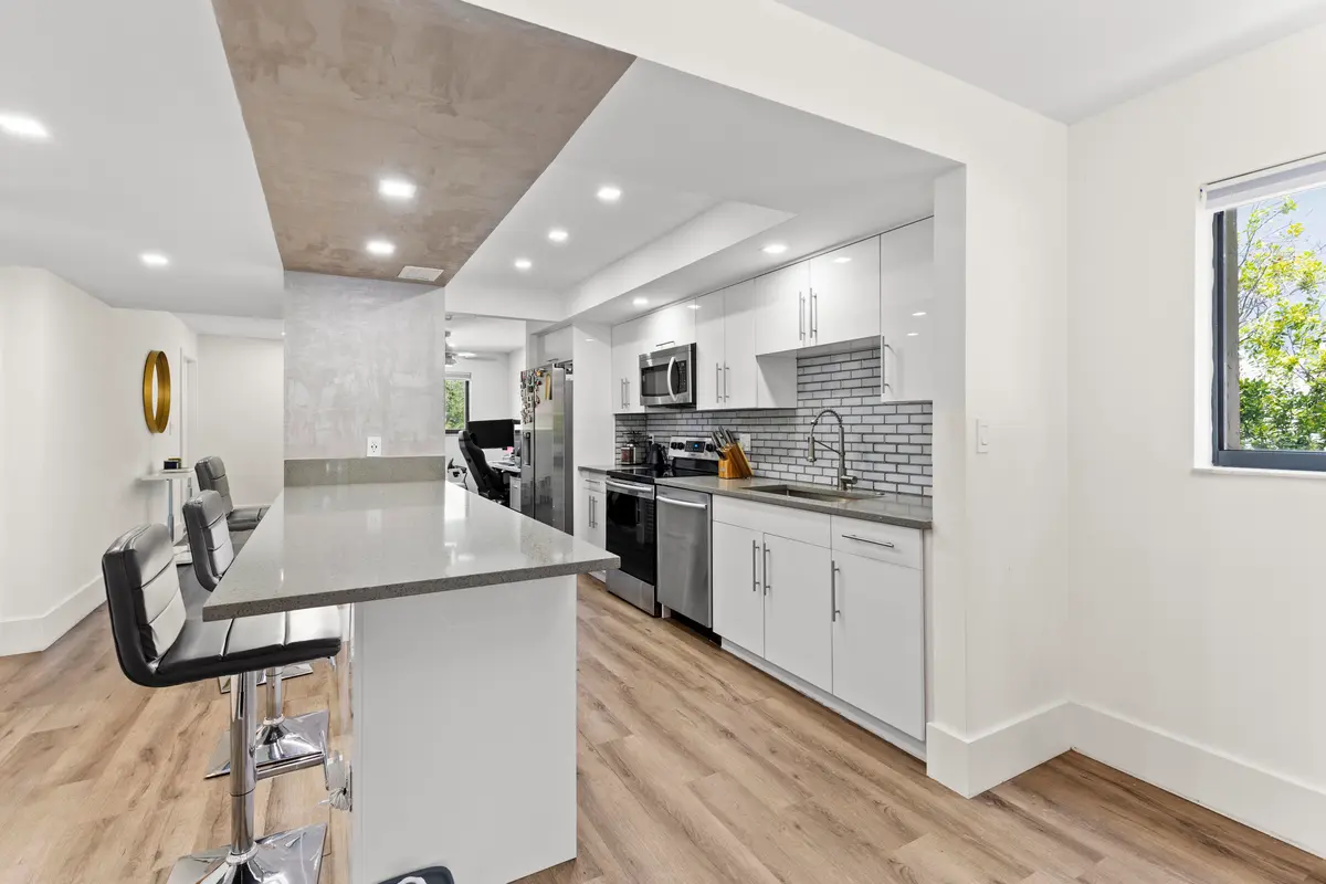 577A8290 at 4491 CRYSTAL LAKE Drive 204C, Deerfield Beach