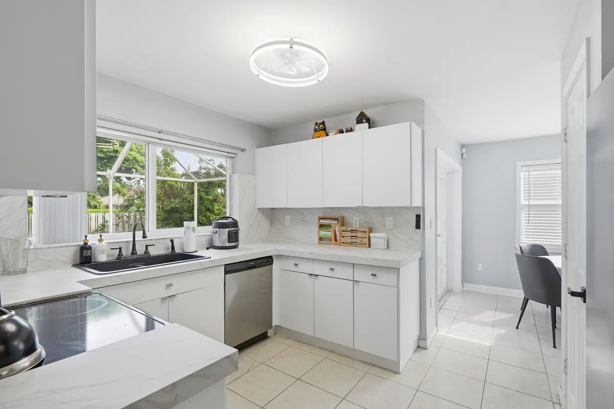 19257 NW 14th Street, Pembroke Pines, FL – photo 7