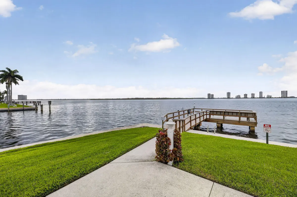 121-web-or-mls-BS1A9234 at 111 Shore Court 301, North Palm Beach