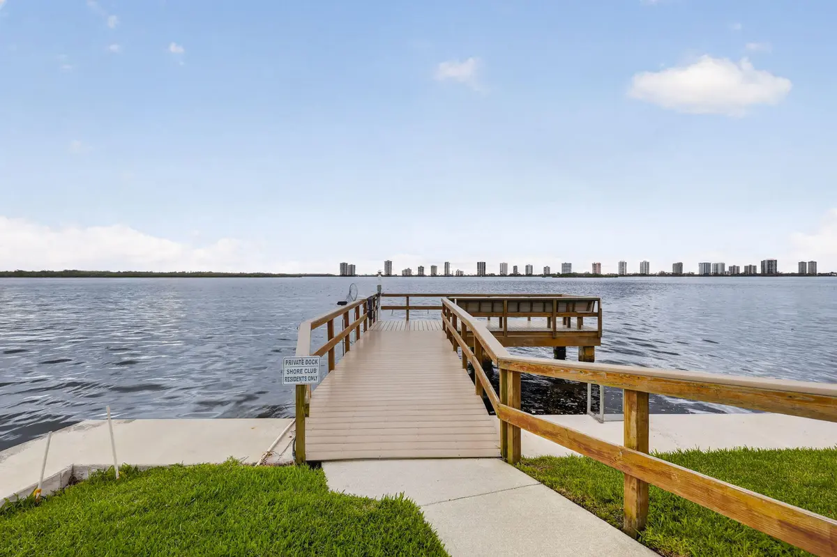 123-web-or-mls-BS1A9246 at 111 Shore Court 301, North Palm Beach