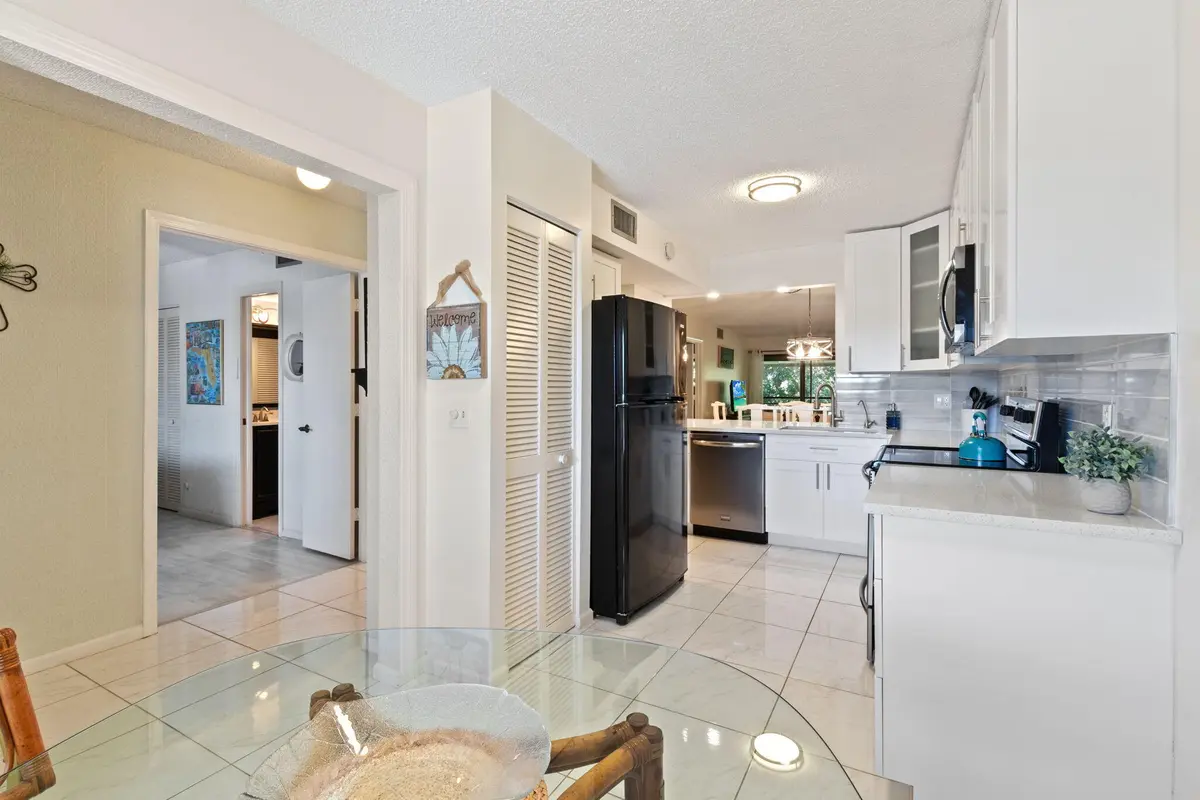 9-web-or-mls-5380-cedar-lake-dr-304 at 5380 CEDAR LAKE Drive 304, Boynton Beach