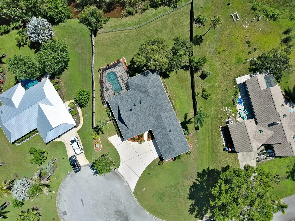 MAX_0767 at 330 W FOREST Trail, Vero Beach