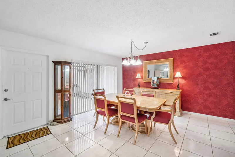 BB5 at 10116 S 44TH Avenue 328, Boynton Beach
