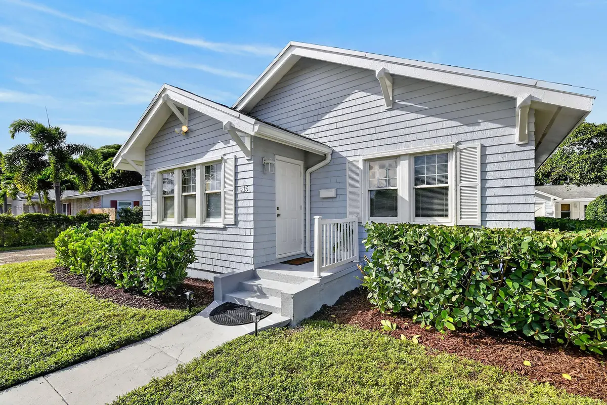415GreenbriarDr(9) at 415 Greenbriar Drive, West Palm Beach