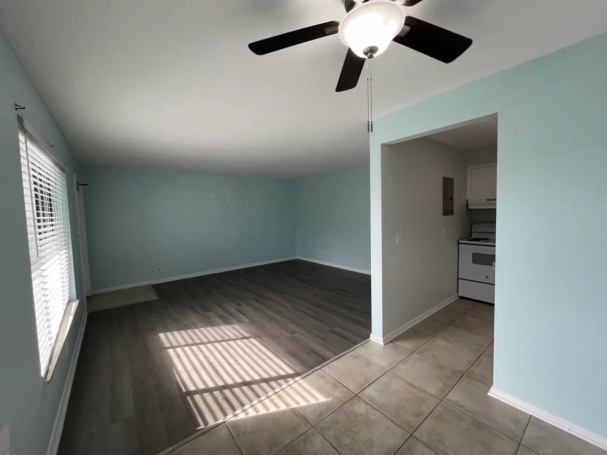 IMG_3610 at 131 SHORE Court B4, North Palm Beach