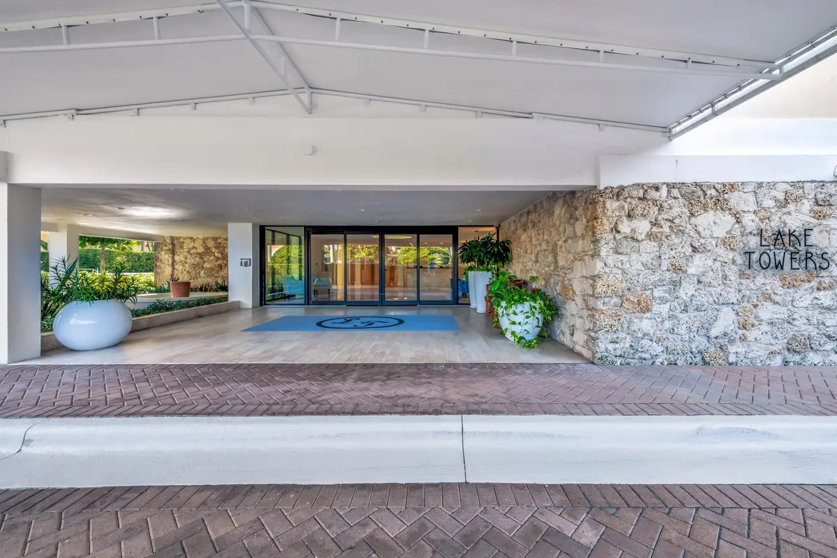 250-Bradley-Pl-308-Palm-Beach_EZP4783 at 250 Bradley Place 504, Palm Beach
