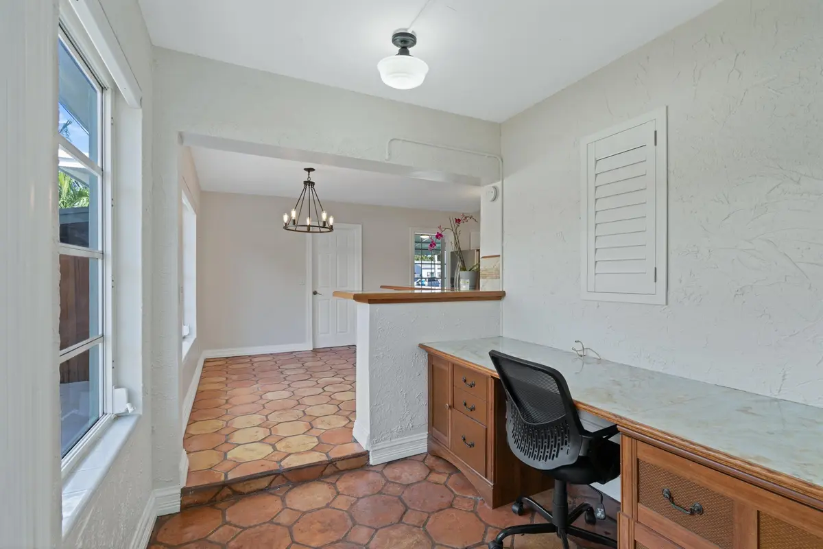 215 Columbia Drive, Lake Worth Beach, FL – photo 7