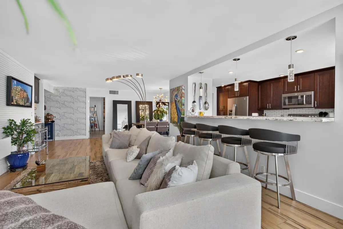 bar seating in kitchen at 1370 S OCEAN Boulevard 1705, Pompano Beach