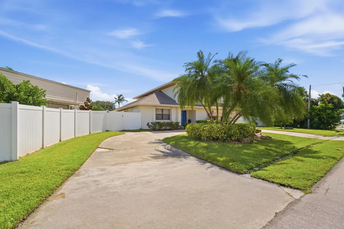 1_smg00192 at 1536 SW EGRET Way, Palm City