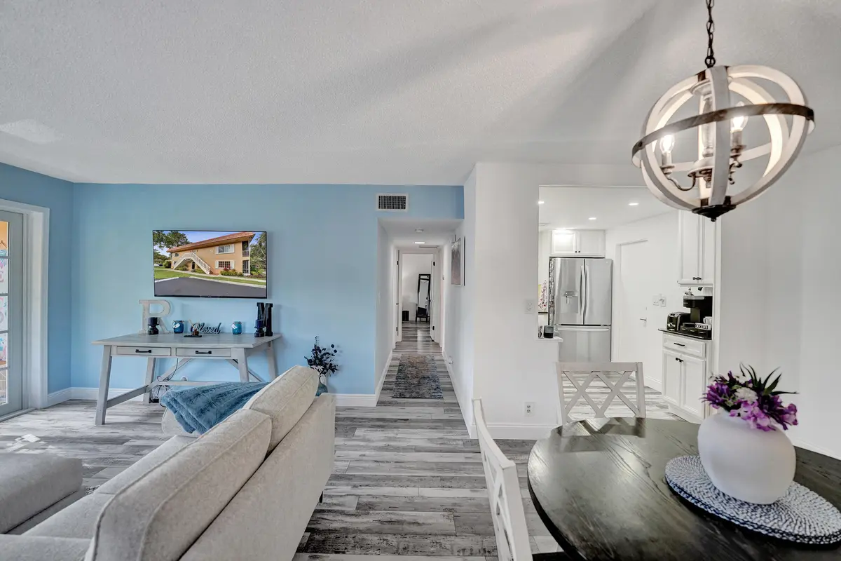 DSC07317 at 1930 NE 2ND Avenue 216L, Wilton Manors