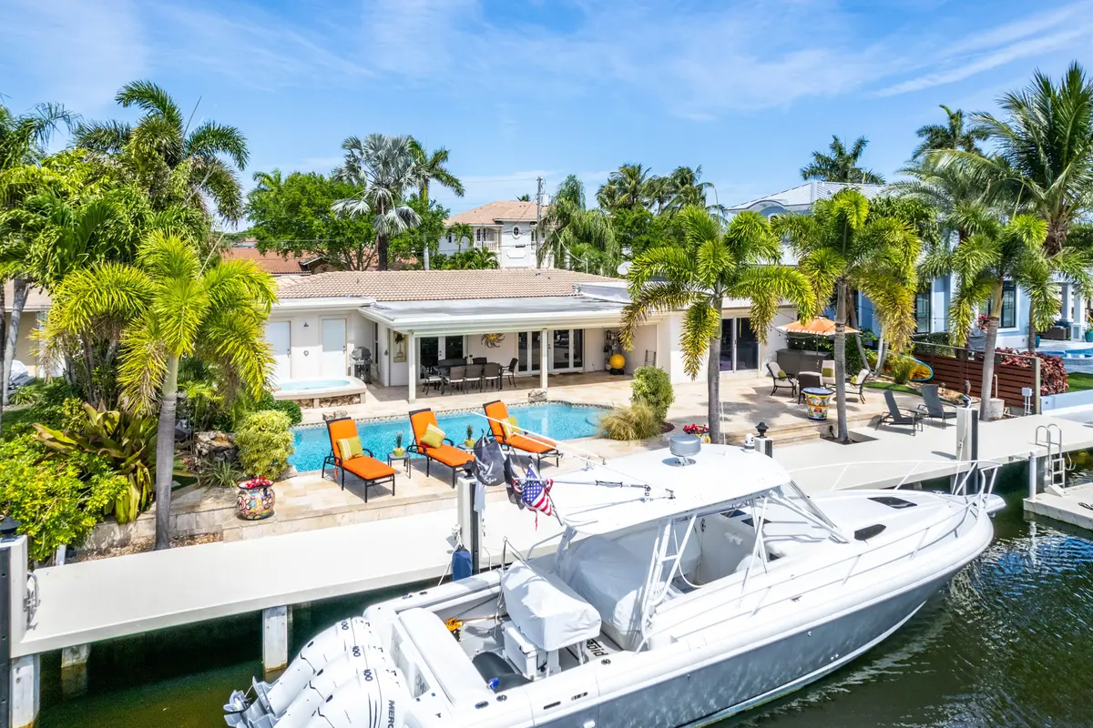 Intracoastal living at 2330 NE 48TH Street, Lighthouse Point