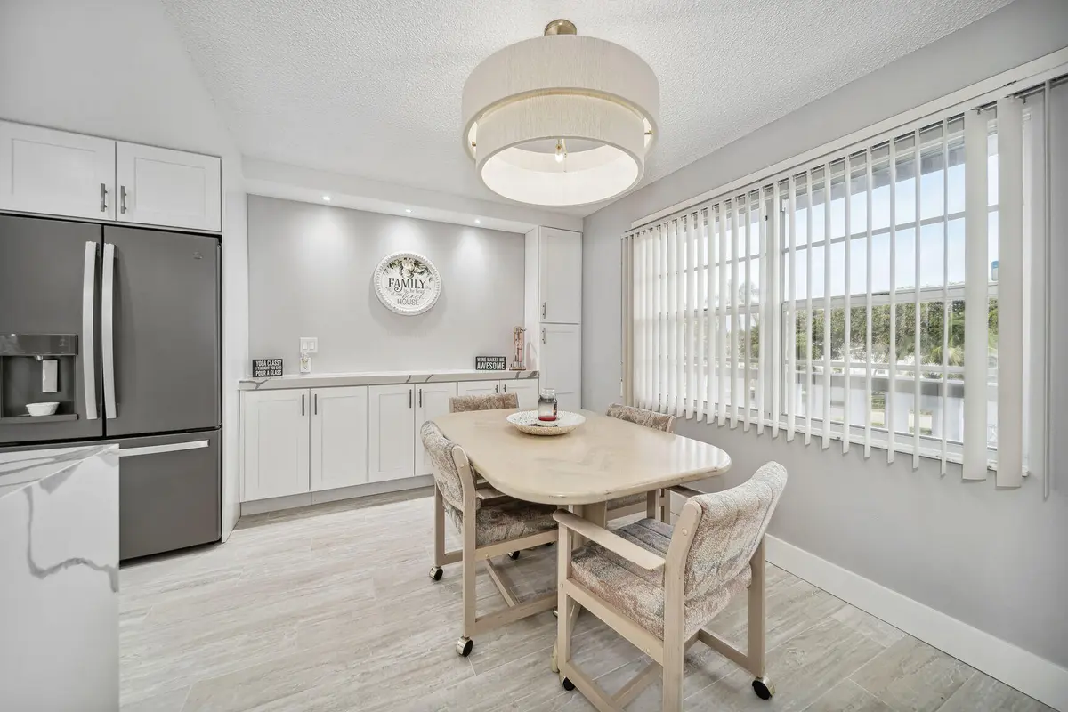 Dining Room/Butler Service Station at 364 WELLINGTON J, West Palm Beach