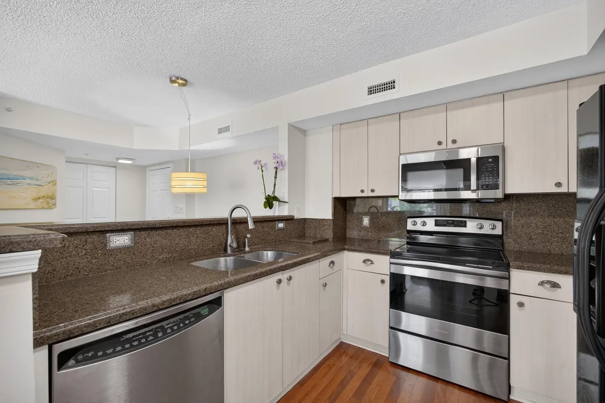 Kitchen-1 at 1801 N FLAGLER Drive 429, West Palm Beach