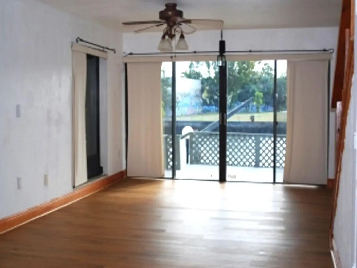 7_63984861_2_1744644610 at 1000 NW N River Drive 16, Miami