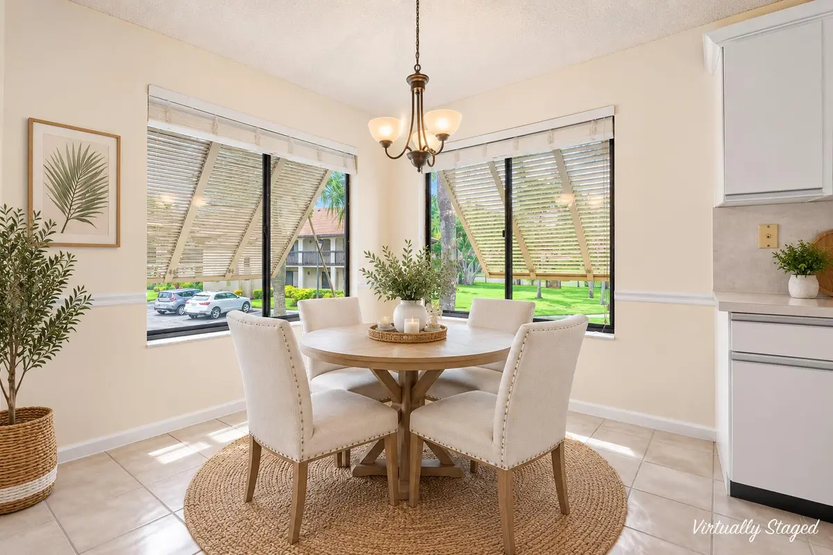 Virtually Staged at 10101 Mangrove Drive 201, Boynton Beach
