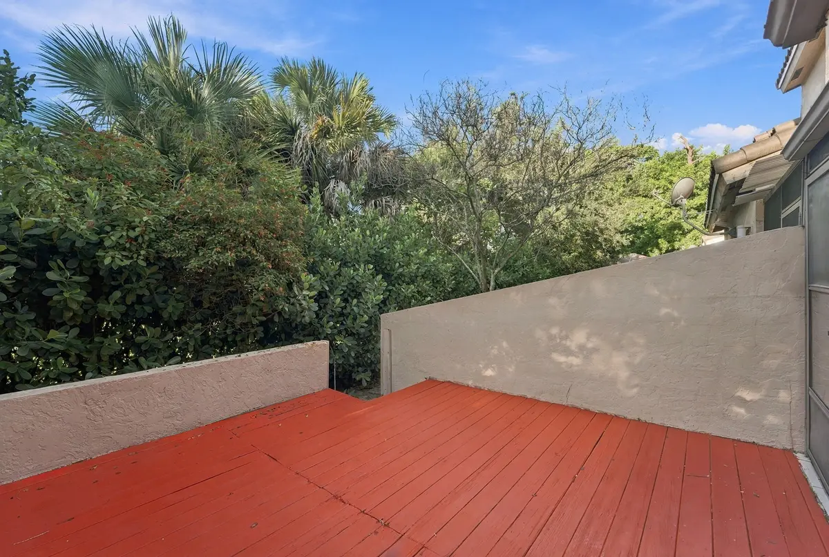 27_dsc01585 at 8690 NW 40th Street, Coral Springs