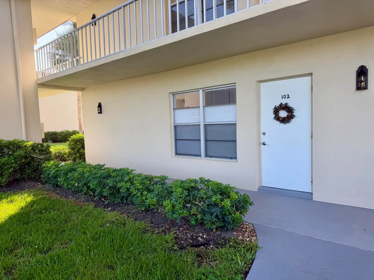 IMG_1616 at 94 Spring Lake Drive, Vero Beach