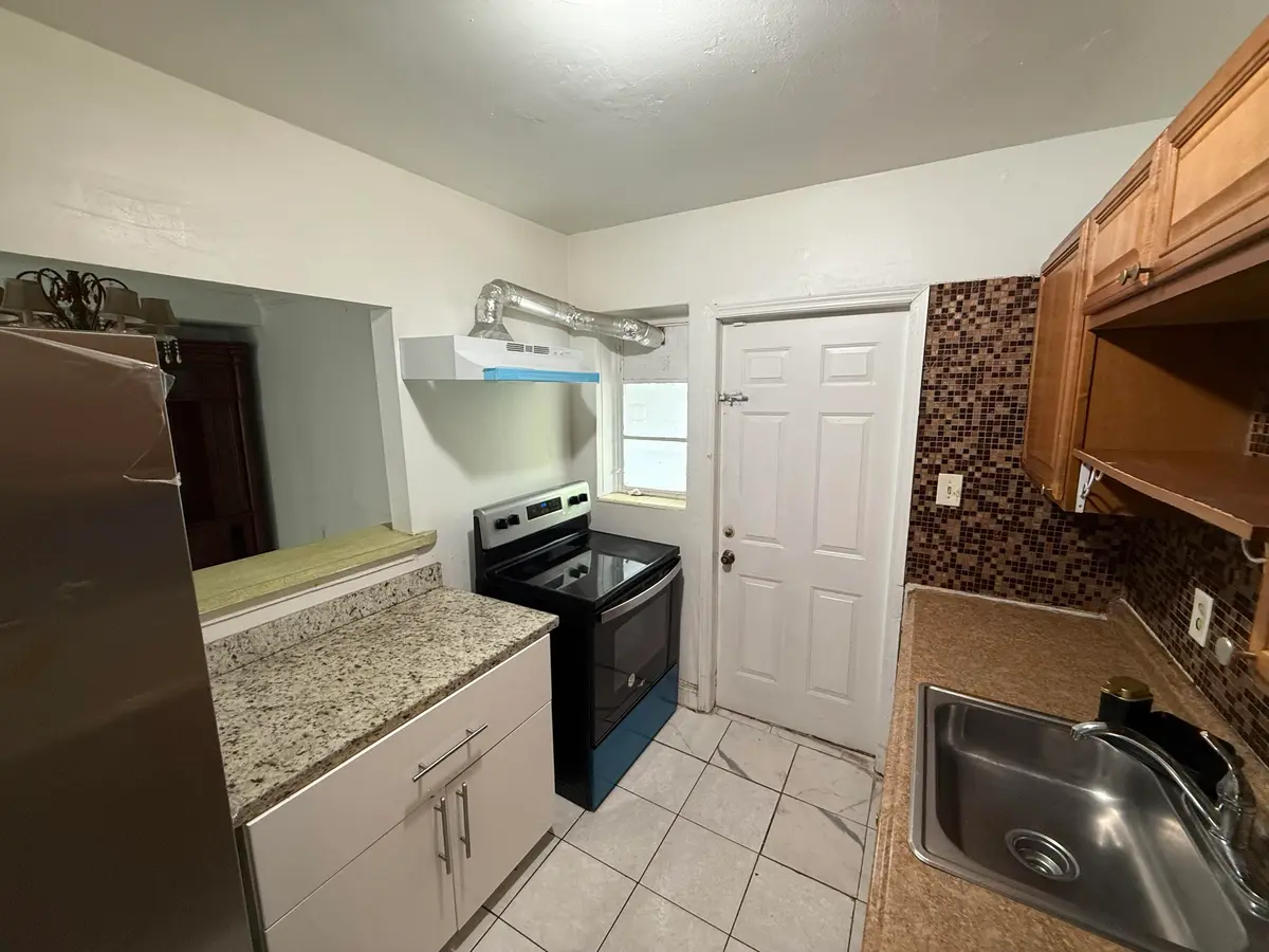 IMG_2219 at 1125 NW 144th Street, Miami