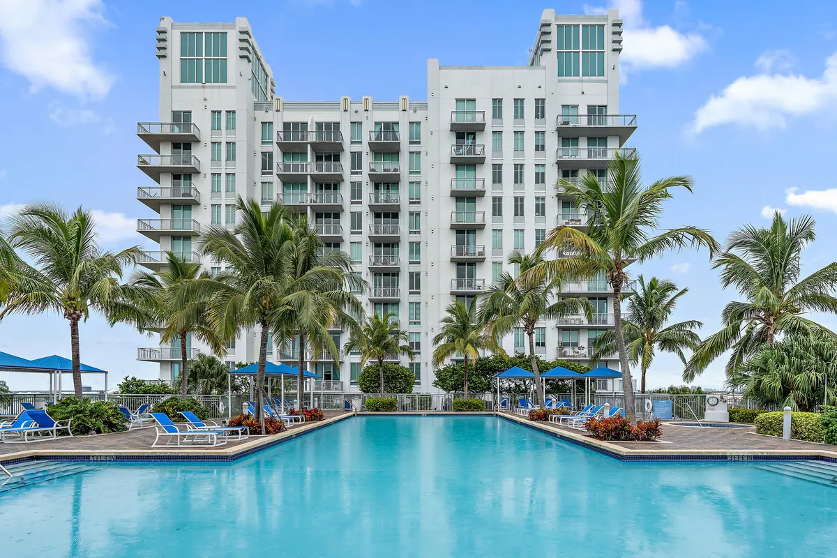 015-300SAustralianAve-WestPalmBeach-FL-f at 300 S Australian Avenue 811, West Palm Beach