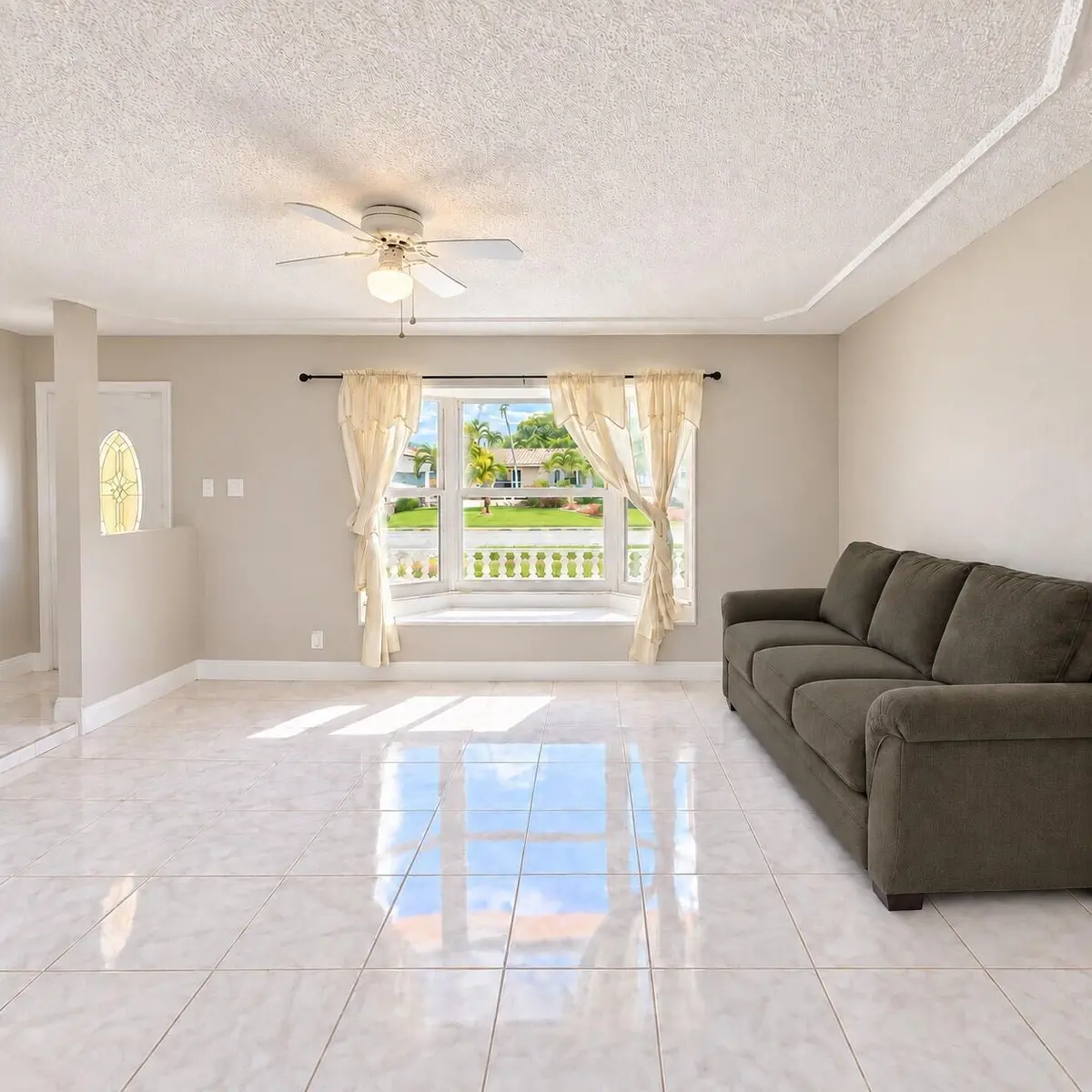 LIVING-ROOM at 7842 NW 1ST Street, Margate