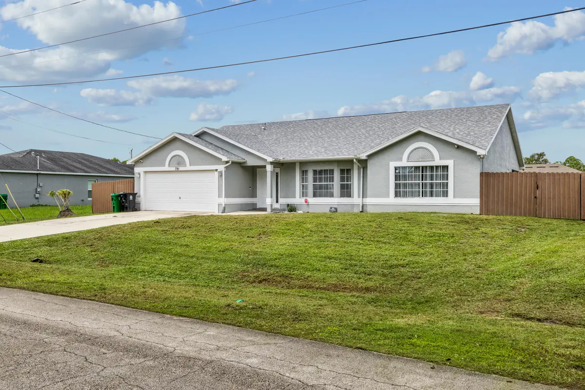 print_quality-791_SW_Hillsboro_Cir_003 at 791 SW HILLSBORO Circle, Port St. Lucie