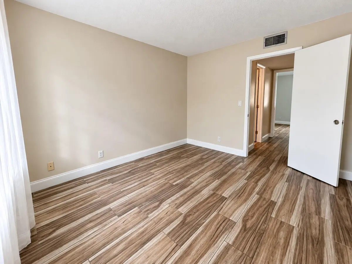 bed3 at 7385 W Sunrise Boulevard, Plantation