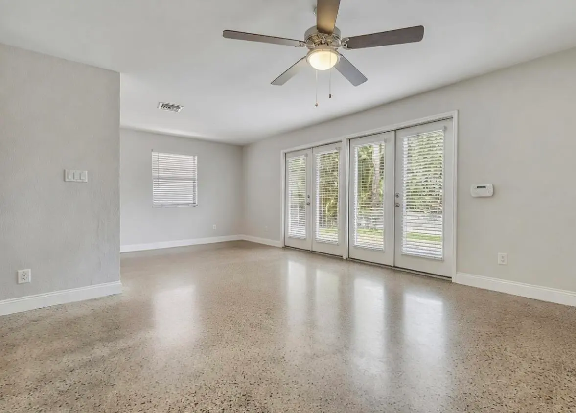 Image 07 at 250 NE 13th Street, Delray Beach