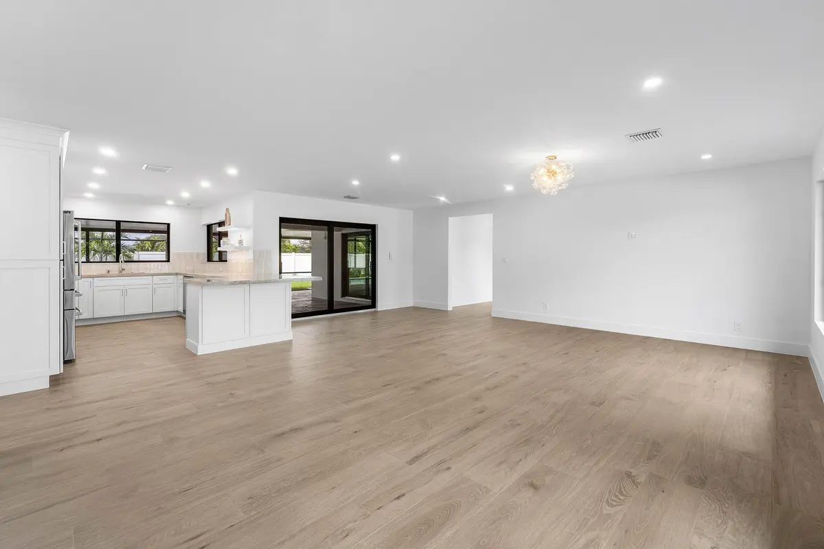 Living at 111 FAIRVIEW, Tequesta