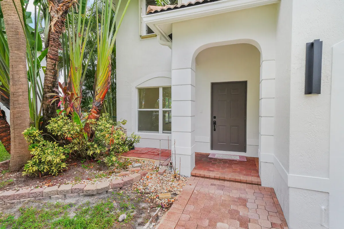 03_Image_3_mls at 2203 SW 134th Avenue, Miramar