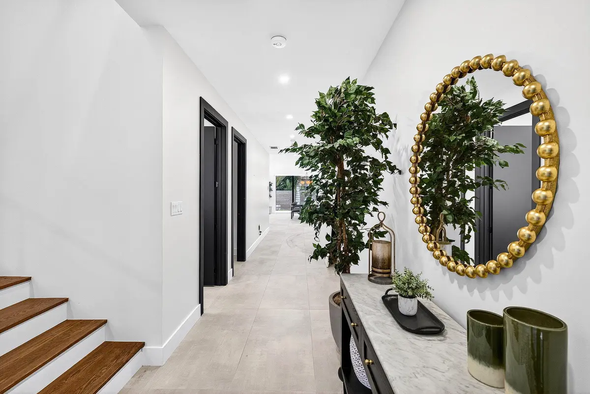 5-web-or-mls-3W7A0547 at 1807 NE 18th Street, Fort Lauderdale