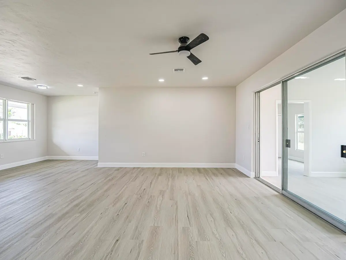 375 MANLY Avenue, Sebastian, FL – photo 6