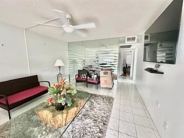 Living Area at 14 Fanshaw A, Boca Raton