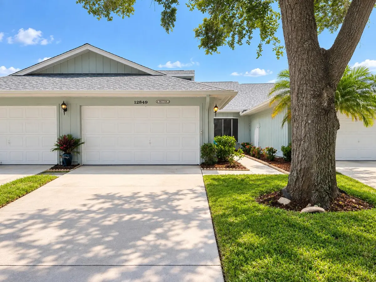 Front view at 12849 SE BERWICK Court, Hobe Sound