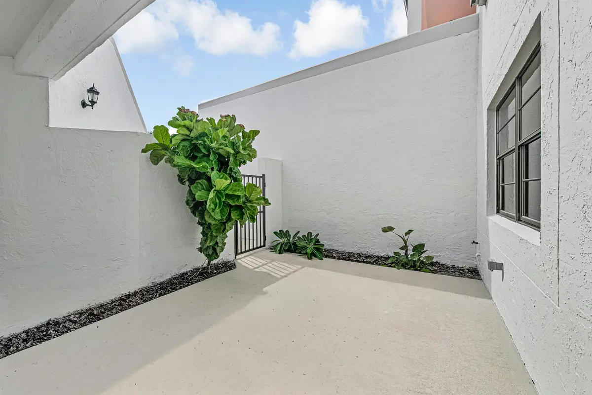 6670 VILLA SONRISA Drive 213, Boca Raton, FL – photo 7