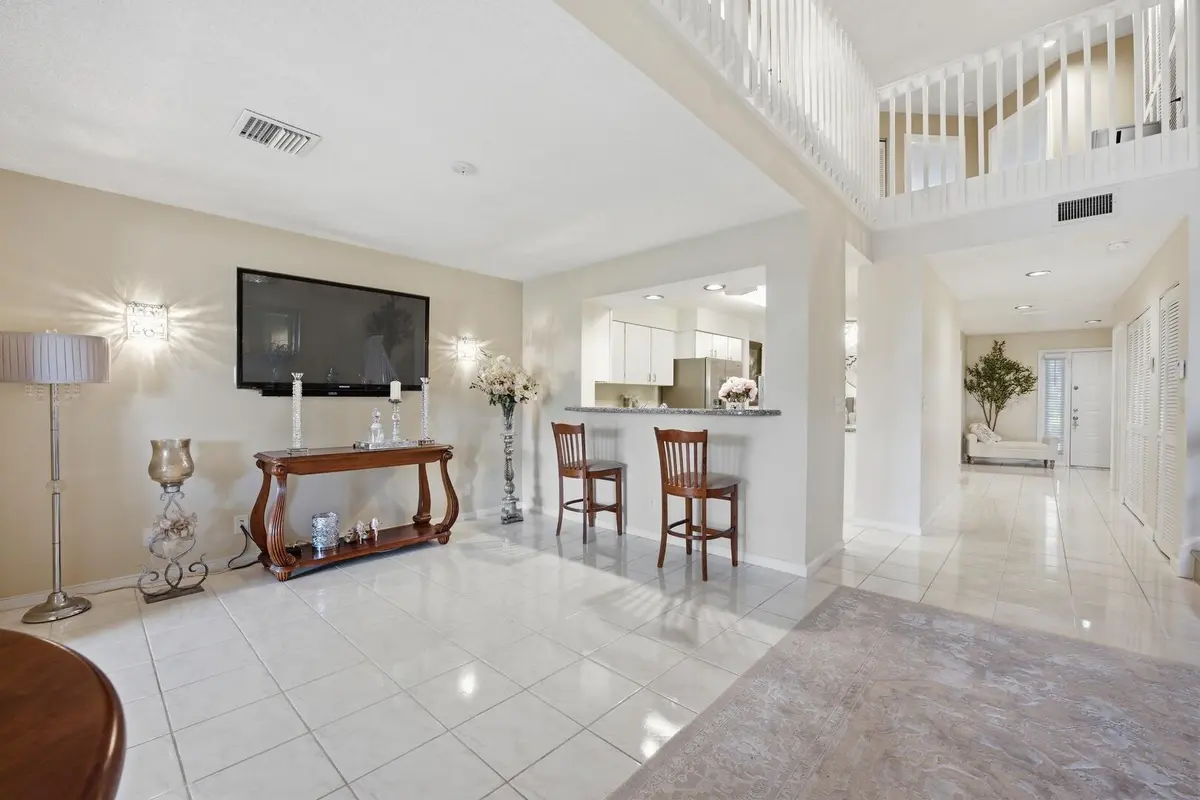 Formal Dining Area at 9172 BOCA GARDENS Parkway B, Boca Raton