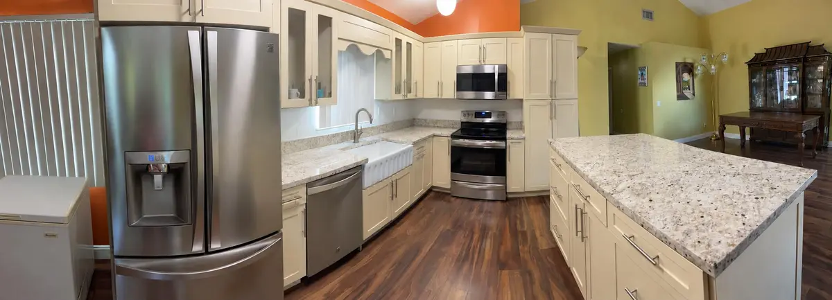 kitchen6 at 1322 E GLEN OAK Road, North Lauderdale