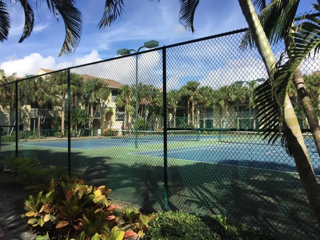 Tennis at 2104 GLENMOOR Drive 2104, West Palm Beach