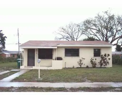 Exterior Front at 2821 NW 171st Street, Miami Gardens