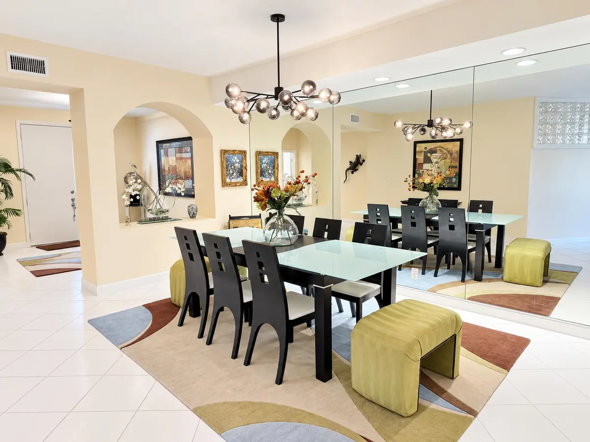 6325 Graycliff Drive B 7 at 6325 GRAYCLIFF Drive B, Boca Raton
