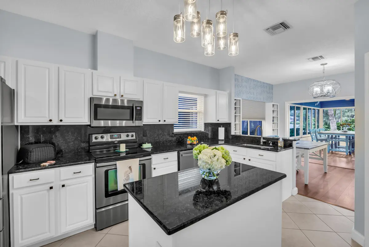 Kitchen with Island at 401 Tamarind Place, Vero Beach