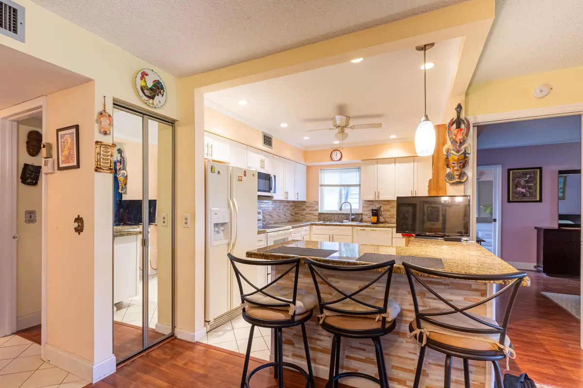 Kings Point 557-3 at 557 PIEDMONT L, Delray Beach